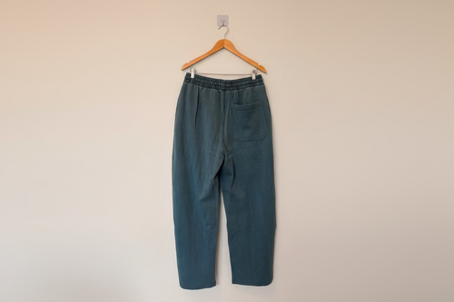 Buzo con cintura elastica bershka