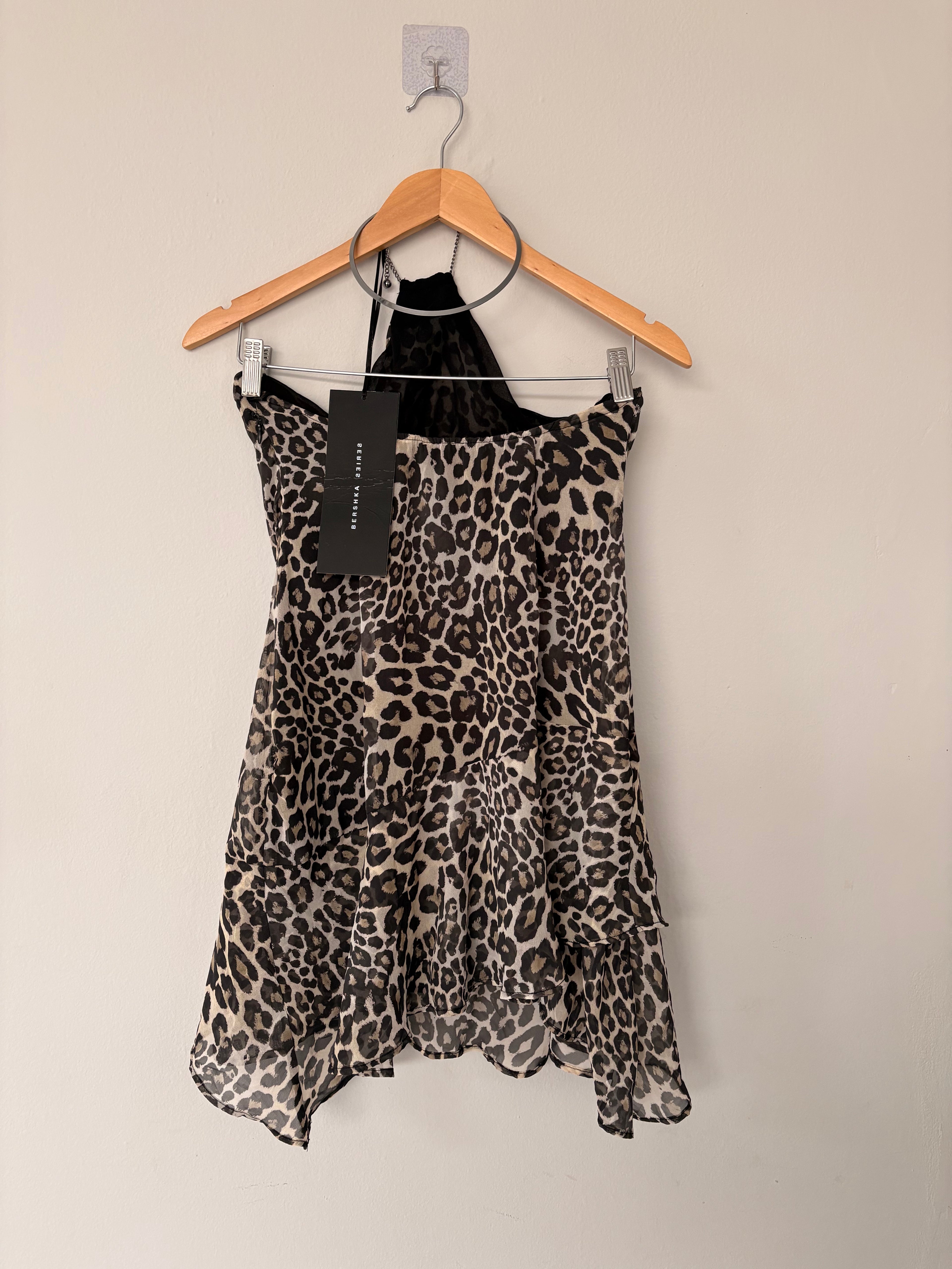 Vestido Leopardo Bershka